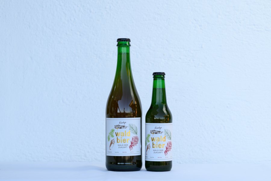 Jubiläums-Waldbier „Wald der Zukunft“ (c)oebf/j.schmücking Jubiläums-Waldbier „Wald der Zukunft“ (c)oebf/j.schmücking