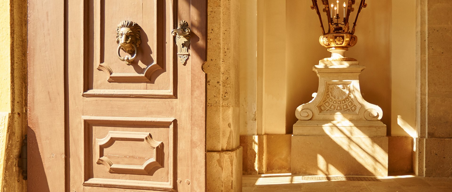 Goldene Stunde im Schloss Eckartsau (c)oebf/p.podpera Goldene Stunde im Schloss Eckartsau (c)oebf/p.podpera